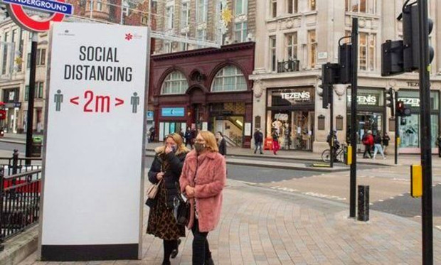 英國增逾5.8萬宗確診 英格蘭周二起封城