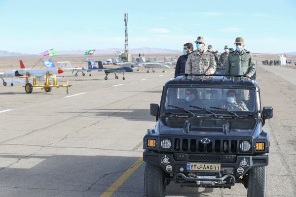伊朗大規模無人機軍演 回應美國威脅