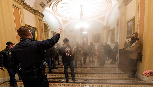 【追蹤報道】美媒：預計晚上8點左右恢復國會聯席會議