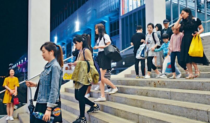 保安局：本立法年度向立法會提交窺淫罪等條例草案