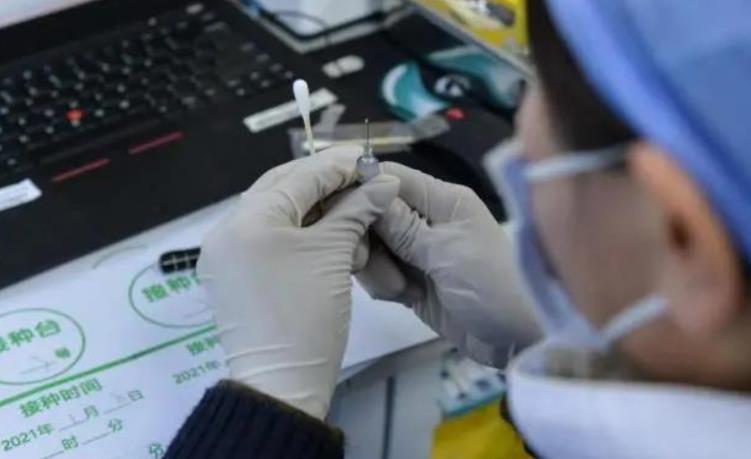 疫苗接種費用由醫保和財政共同承擔 個人不負擔費用