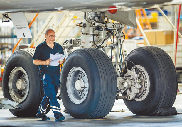 美周二起將對法德飛機零件加徵15％關稅