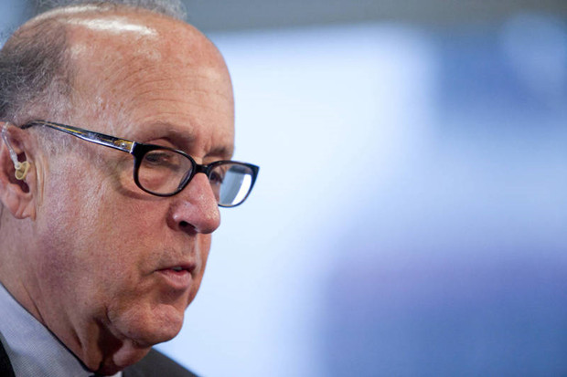 羅奇料美元今年再跌15%至20%