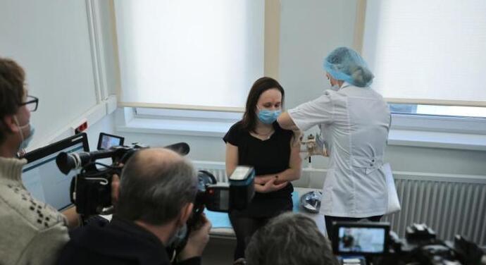 俄羅斯延長與英國暫停航班往來時間至2月1日