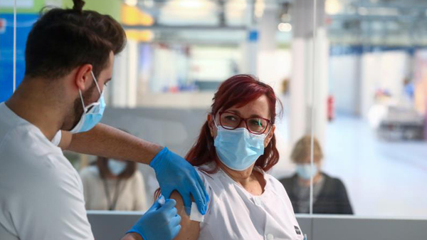 特朗普政府擬改變疫苗增派計劃