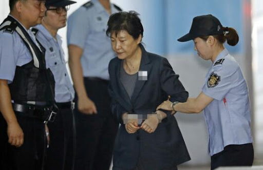 朴槿惠累計獲刑22年 最晚87歲出獄