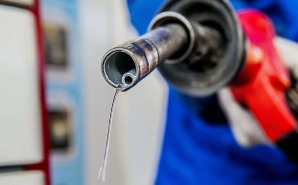 【股金油匯年度盤點之四】憧憬環球經濟復蘇 油價伺機上衝65美元