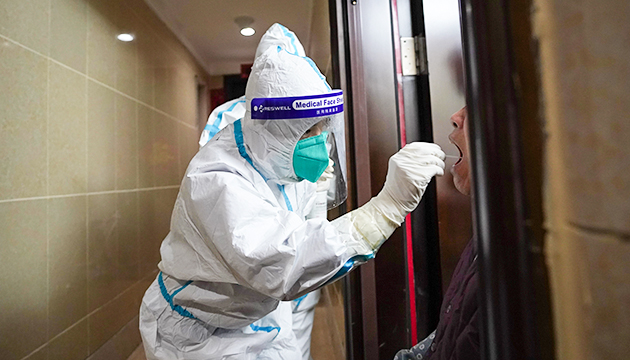 連續兩天本土新增確診病例破百！內地這波疫情「拐點」何時到？