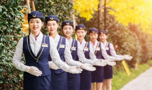 宋都服務(09608)定價0.25元 一手中籤率12.5%