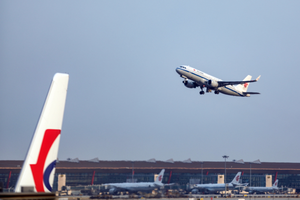 民航局再發四份熔斷指令