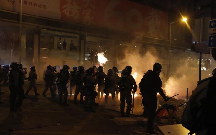 涉參與油麻地暴動 20人准保釋押至4月再訊