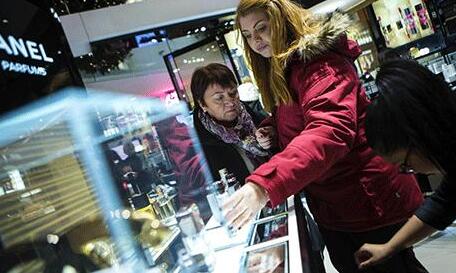 美國12月零售銷售按月跌0.7% 連跌3月