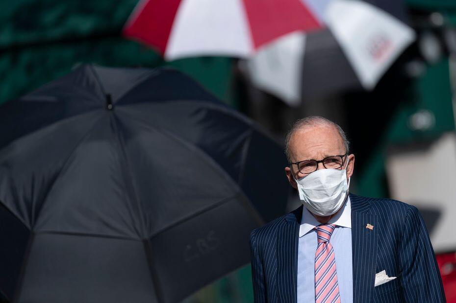 白宮首席經濟顧問庫德洛：特朗普對待彭斯的方式令人「非常失望」