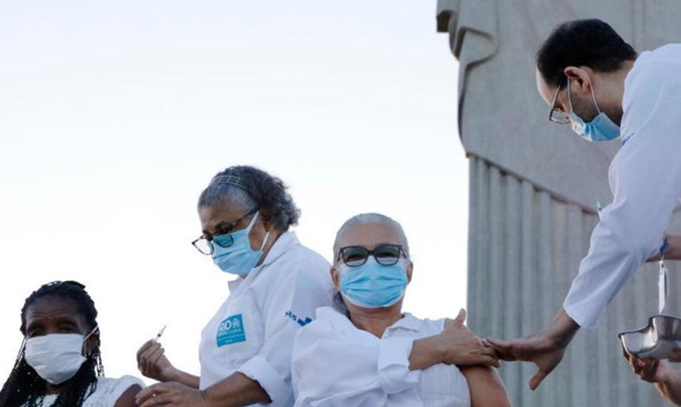 巴西宣布正式開始新冠疫苗接種