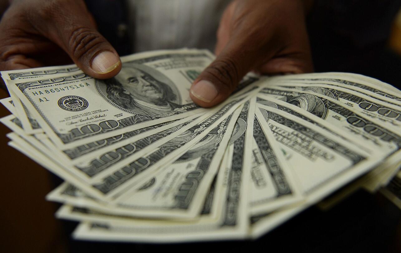 【外匯一點通】市場波動增 做好風險管理