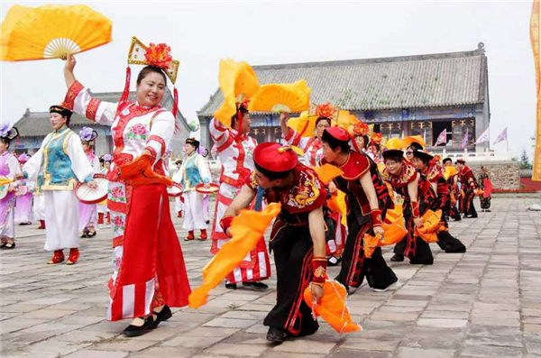 雪中幸福 冰里樂趣 吉林冰雪旅遊走俏冬遊市場