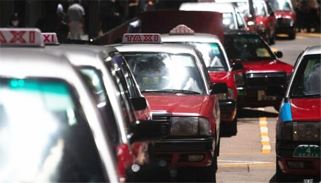 運輸署：25日起為的士、小巴及渡輪僱員提供免費新冠自願檢測