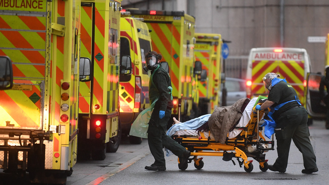  英國政府授權地方議會封鎖權力延長至7月17日