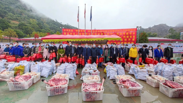 暖心禮包和「家鄉年味」留民眾在粵過年