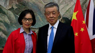 中國駐英大使劉曉明夫婦發表告別視頻講話：祝願中英關係行穩致遠