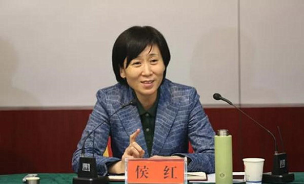 侯紅當選鄭州市長