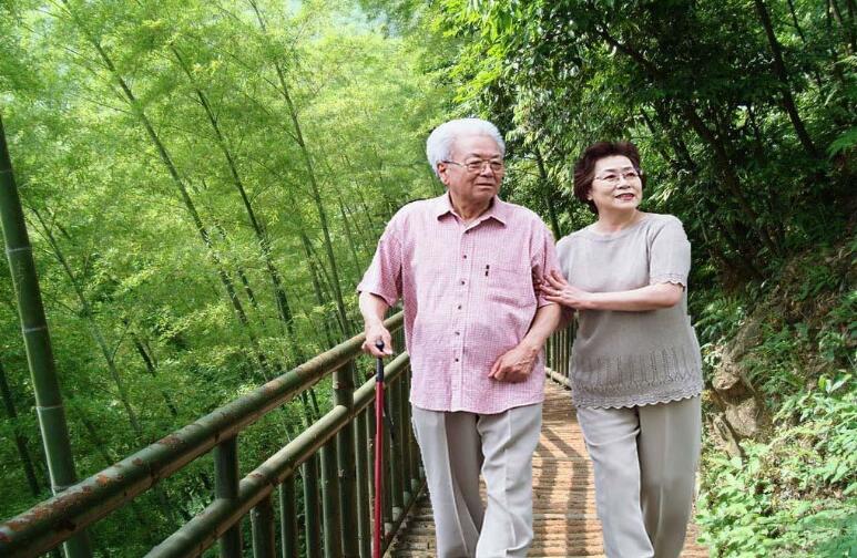 內地未來兩年將培育一批健康養老產業集群