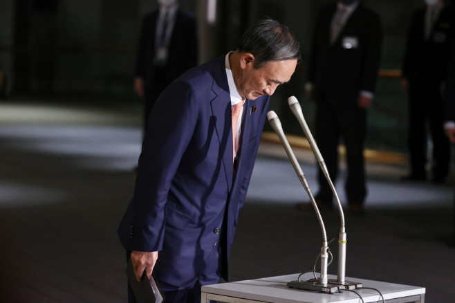 議員無視疫情半夜聚餐 菅義偉又又又道歉了