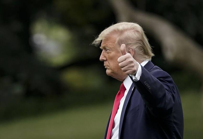 特朗普辯護團首次回應彈劾案：彈劾違憲