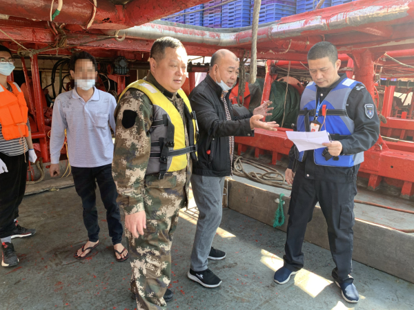 封港查船 廣東查獲涉嫌非法入境漁船9艘