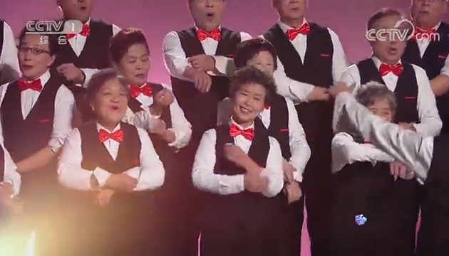 有片 | 平均年齡74歲的清華學霸唱響《少年》，全網沸騰！