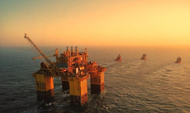 「深海一號」能源站順利抵達目標海域 開啟安裝調試工作