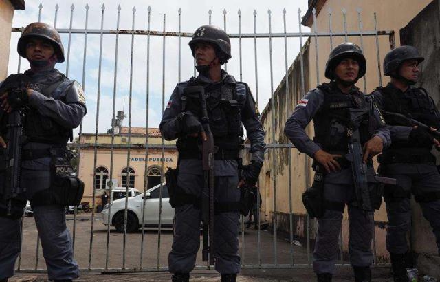 美國一監獄騷亂115名囚犯縱火打砸 獄警受傷