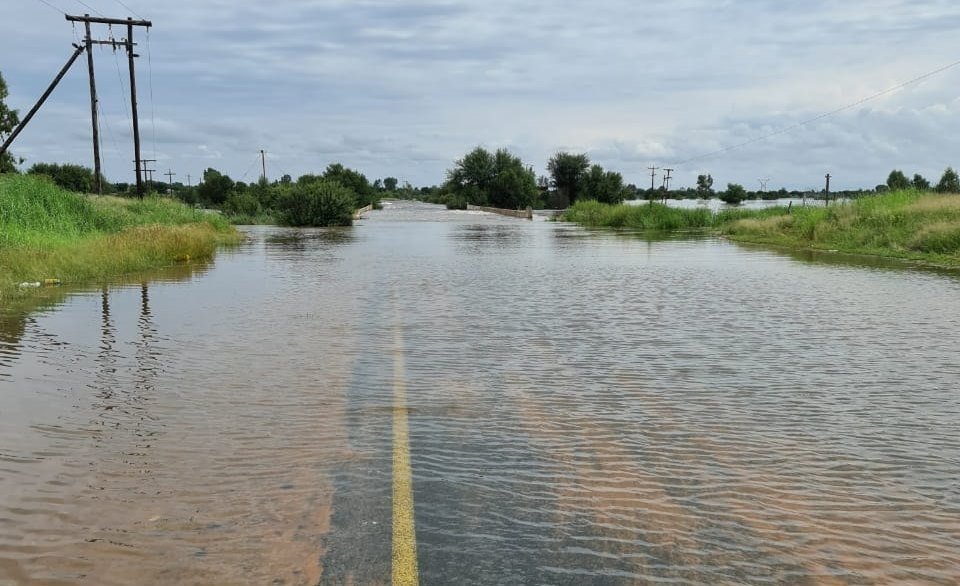 強降雨導致南非多地面臨暴發洪水風險