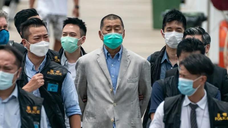 黎智英還柙 網友：牛年住「牢」房，應景！