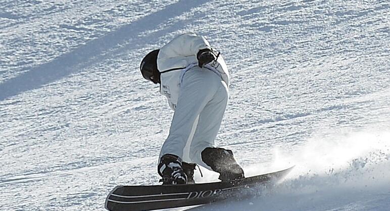 美國一滑雪勝地暴發疫情 至少109名員工感染新冠