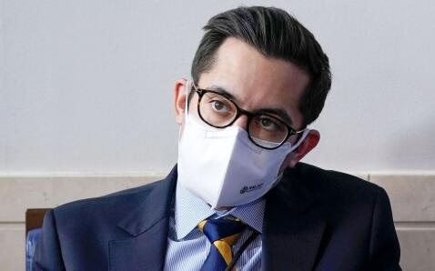 白宮副發言人辭職 涉恐嚇記者及發表歧視女性言論 