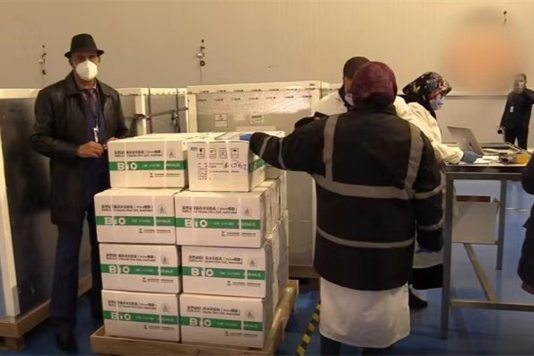 ​摩洛哥接收第二批中國新冠疫苗