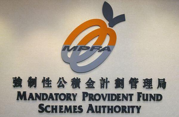 調查指逾半受訪者認為强积金應有中國A股基金