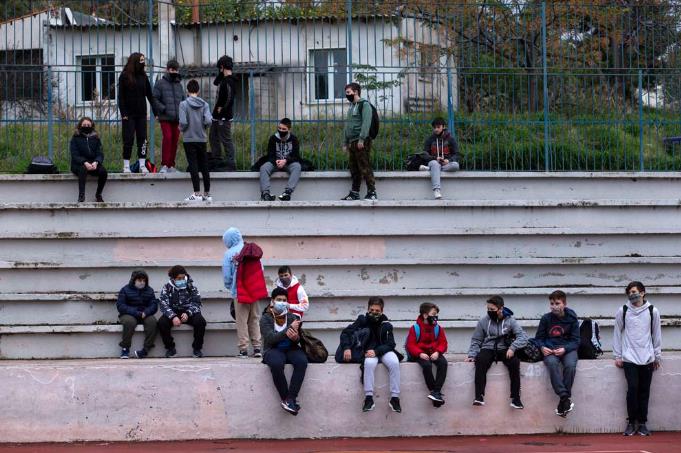 希臘部分地區疫情嚴峻 專家或建議延長封鎖數周