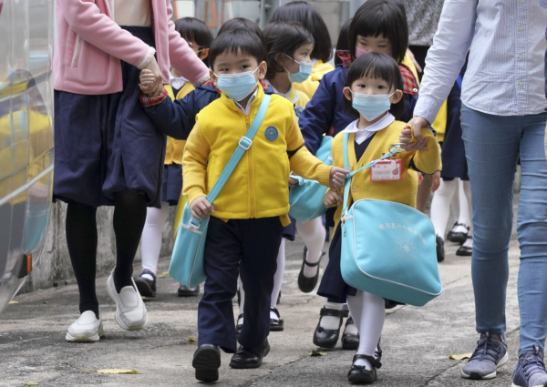 逾200所學校申請全校面授 教育局：以幼稚園及補習學校為主