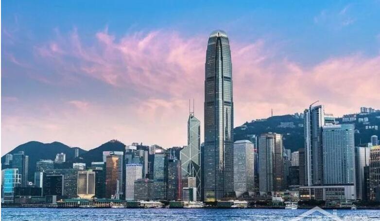 財長對中環新海濱商業地王招標樂觀 
