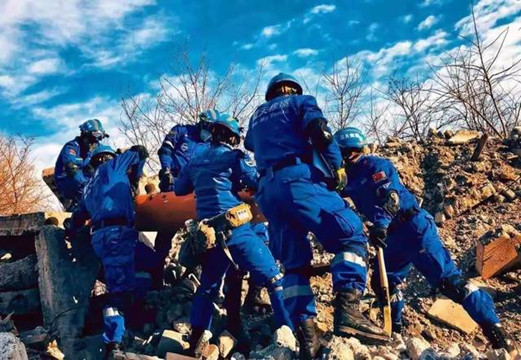 藍天救援隊：未參與「西藏冒險王死因」的討論和炒作