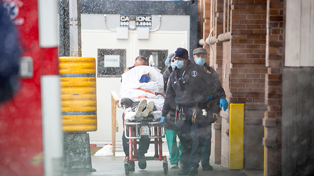 美國新冠病毒檢測量大幅下降引擔憂 