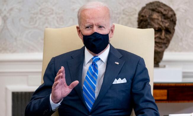 拜登稱本月起可向國民派錢