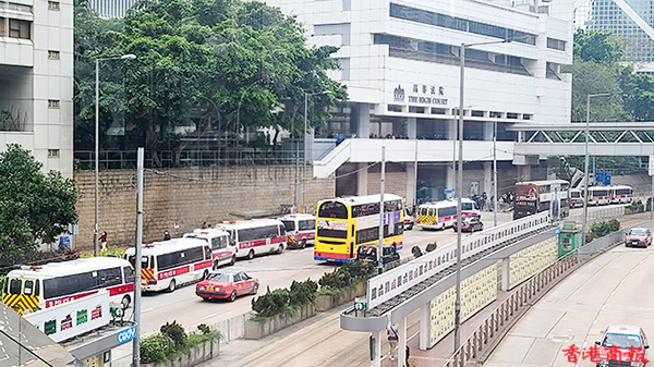 【追蹤報道】「初選」案被告黃碧雲保釋獲批 伍健偉續還柙
