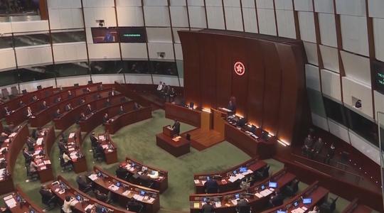 民調：超七成受访者支持全國人大依法完善香港選舉制度 