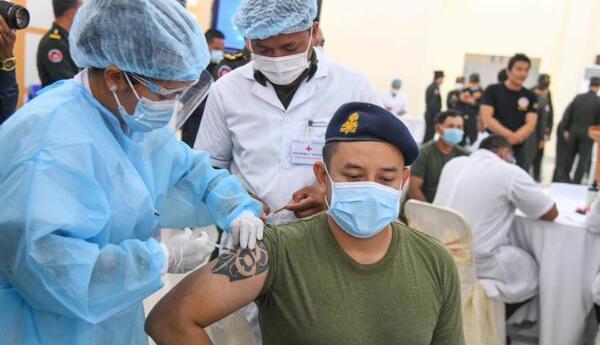 柬埔寨：超23萬人已接種國藥疫苗 未見任何嚴重不良反應