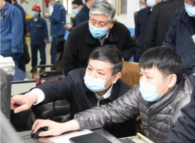 頂風作案被暗訪的部長抓正着，唐山4家鋼企負責人被行拘