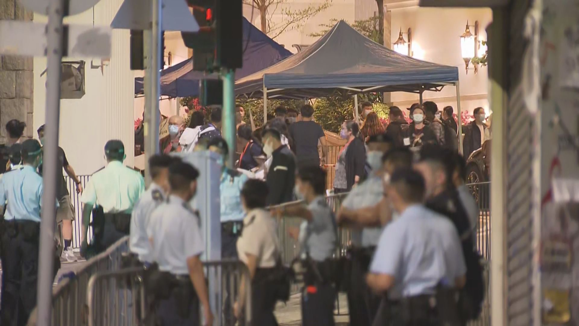 薄扶林道多幢樓宇680人受檢 1樣本待確認結果