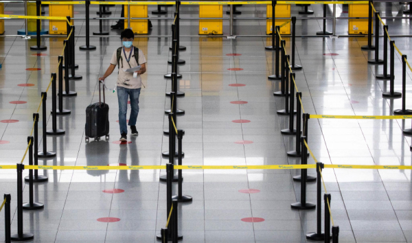 菲律賓20日起禁外籍人士入境1個月